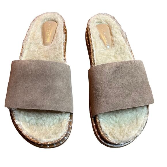 Vince Camuto Kanadial Slide Sandal Tuscan Taupe Suede NEW Size 9.5 - Picture 1 of 11